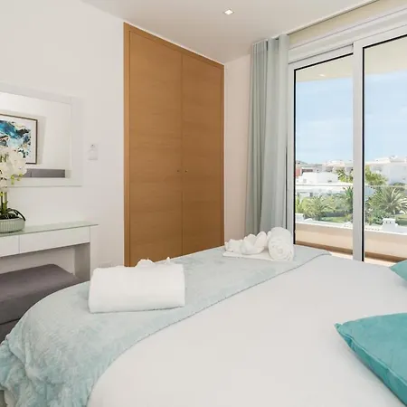 Torres Apartament *